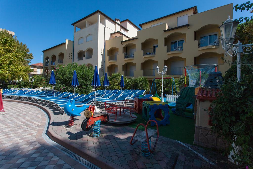 Hotel Sport & Residenza Cesenatico Kültér fotó